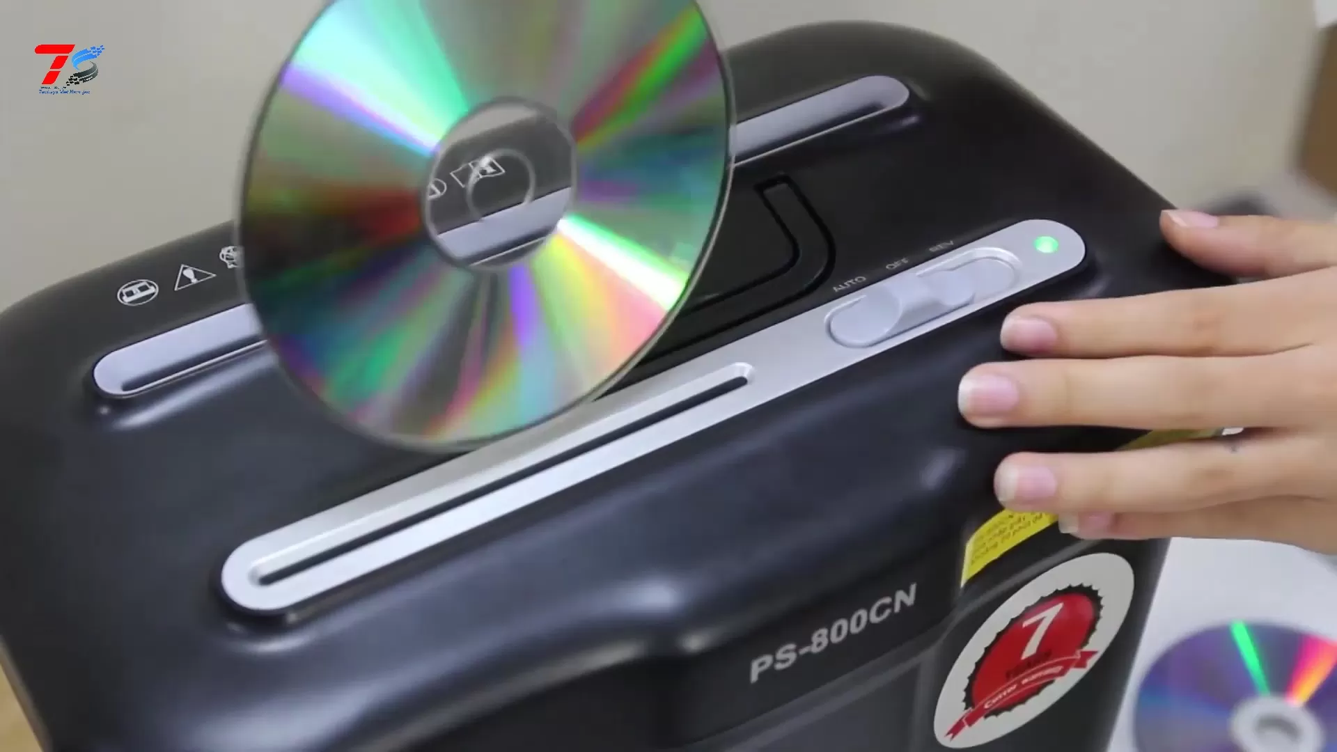 Máy hủy tài liệu Silicon PS-800CN